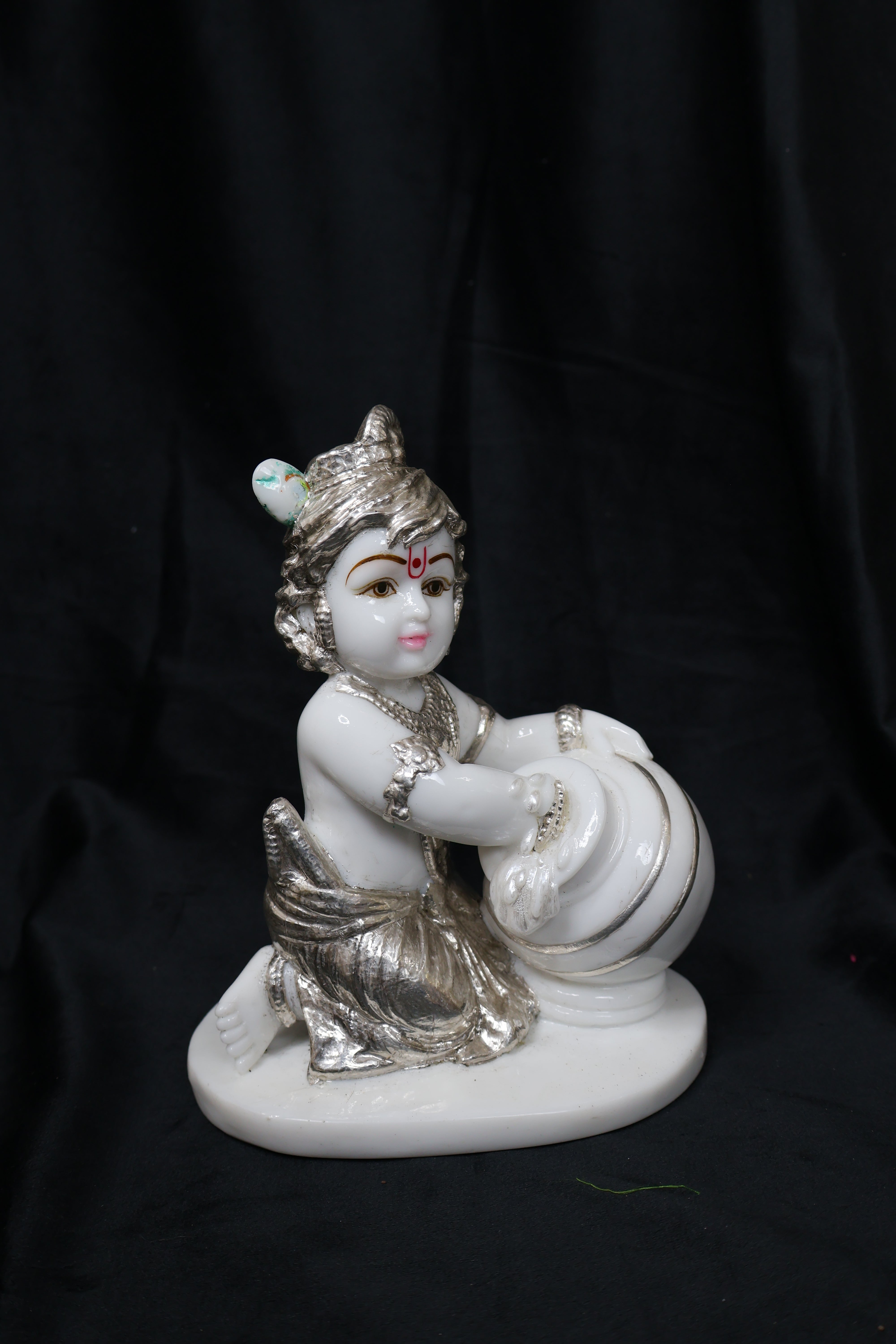 MAKHAN CHOR KANHA